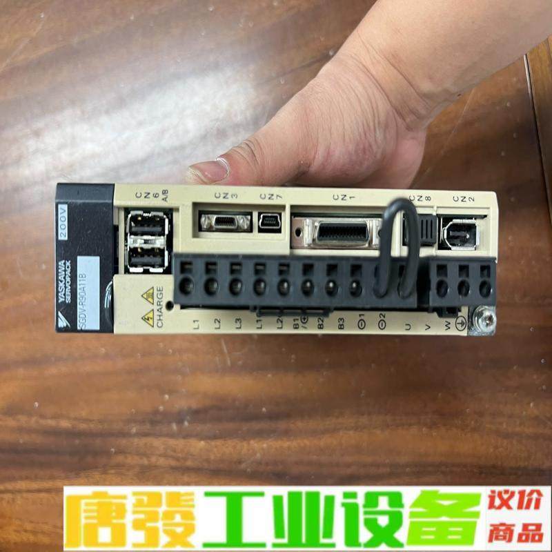 SGDV-R90A11B安川100w伺服驱动器，二 维修询价