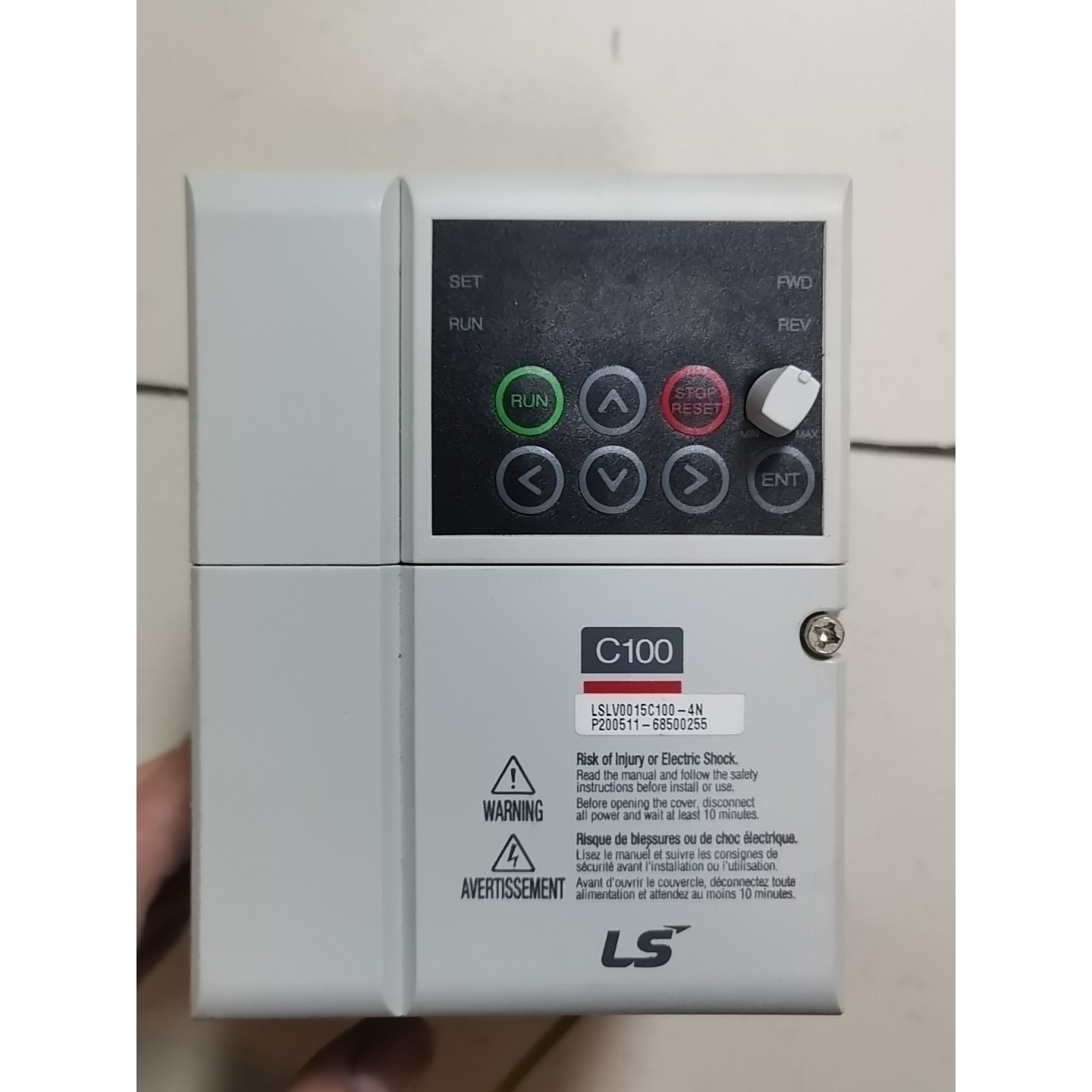 LS变频器LSLV0015C100-4N 1.5KW 380咨询维修咨询维修