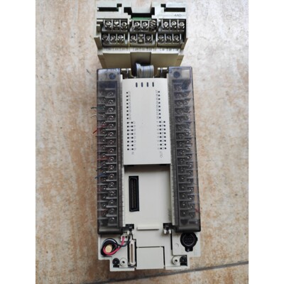 三菱plcFX2N一48MR一001模块FX2N一4AD成色咨询维修