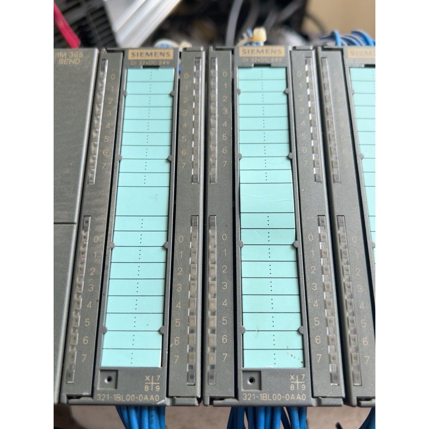 西门子6ES7 3211BL000AA0包好实图拍漂咨询维修