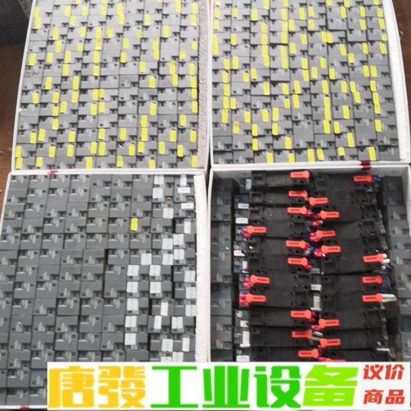 施耐德中间继电器一批打包优惠 维修询价