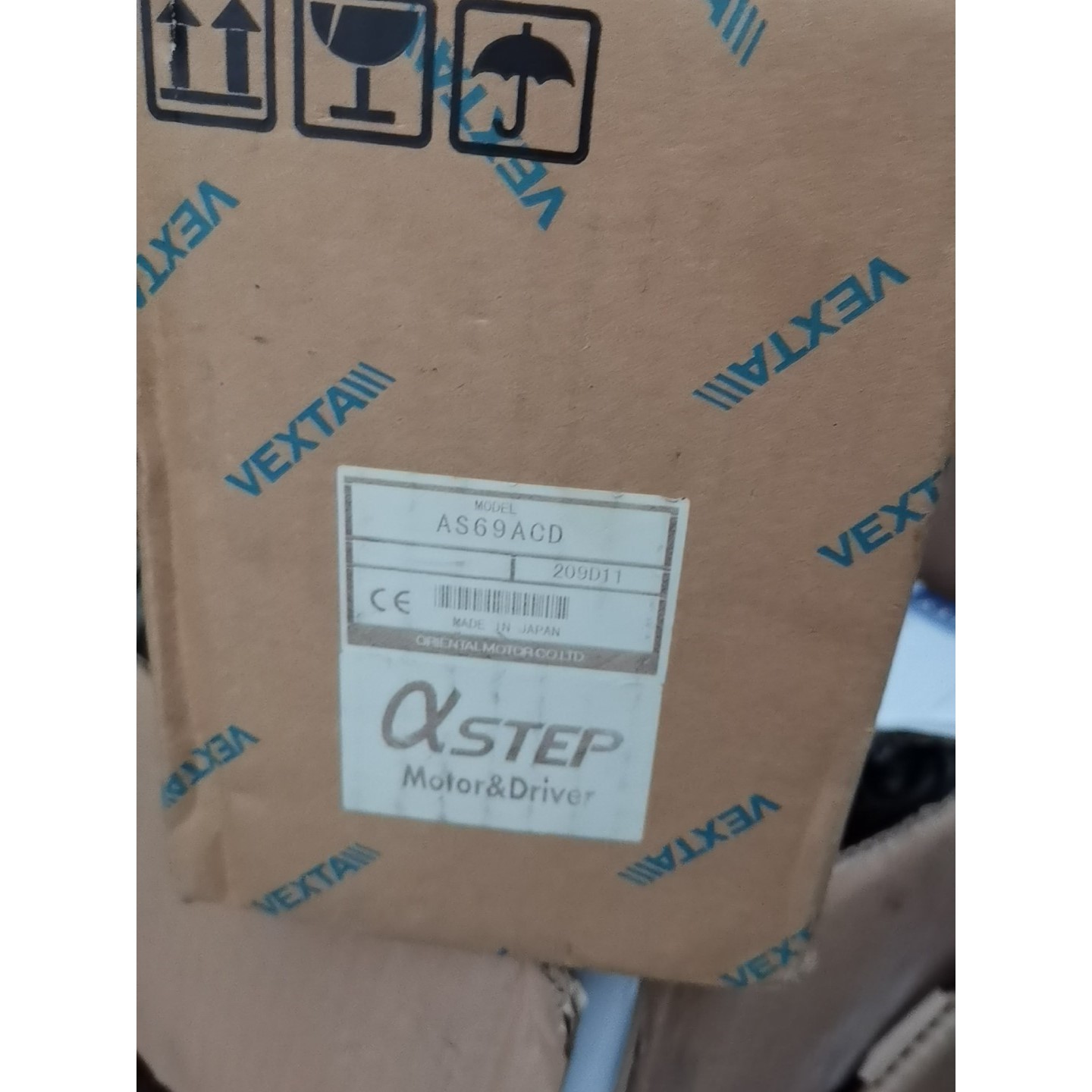 全新库存ASD16D-CD,电机ASM69AC.实物拍摄,议咨询维修咨询维修