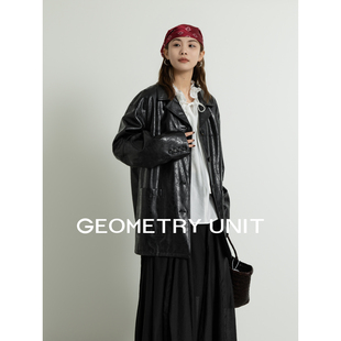 上衣女春季 几何单元 西装 宽松时尚 设计感气质复古裂纹PU皮衣中长款