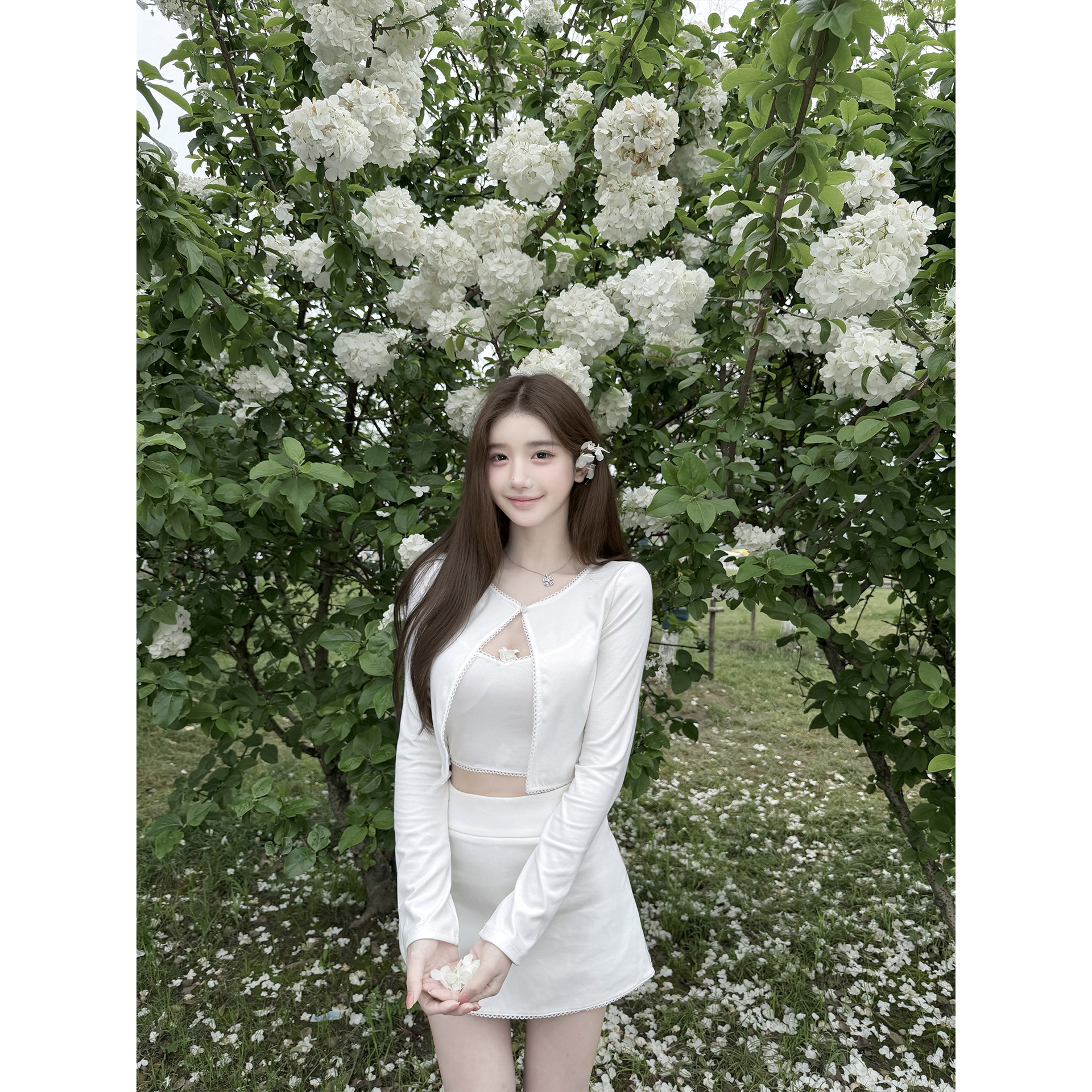 若语定制 白女轻氧感 纯欲气质简约修身显瘦a1o蕾丝拼接莱赛尔套图片