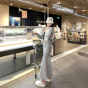 若语定制 弹力空气棉连帽卫衣外套鱼尾裙半裙两件套 酒杯丰胯套装