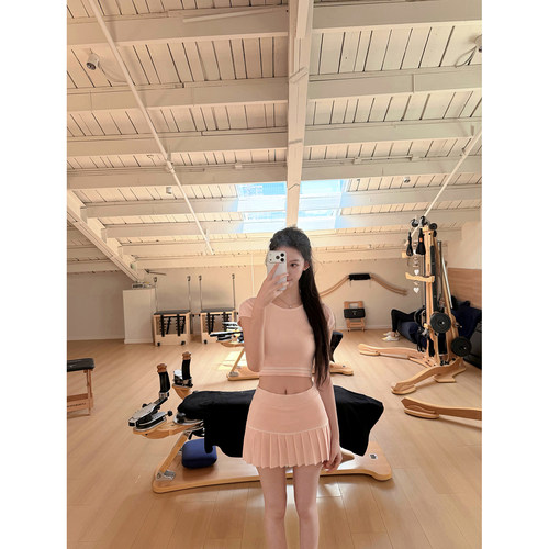 若语定制 a1o白女套组 奚梦瑶同款上衣半裙针织套装纯欲气质性感