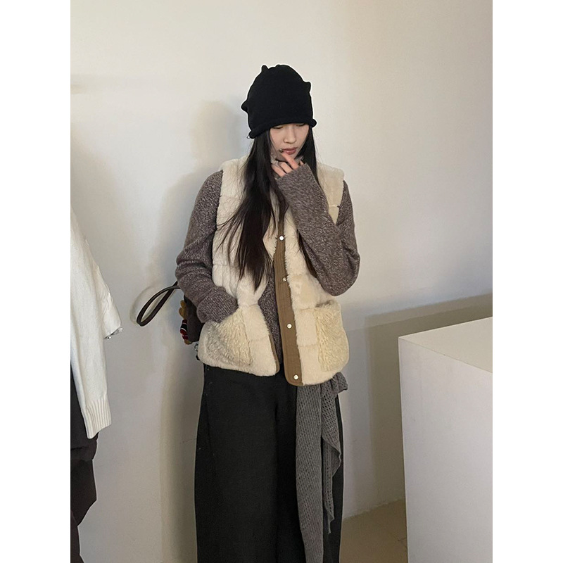 Vera薇宁～韩系 2025冬新款毛毛拼接羽绒马甲休闲90%白鸭绒背心