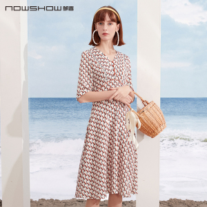 NOWSHOW朗香花色飘逸款连衣裙202112