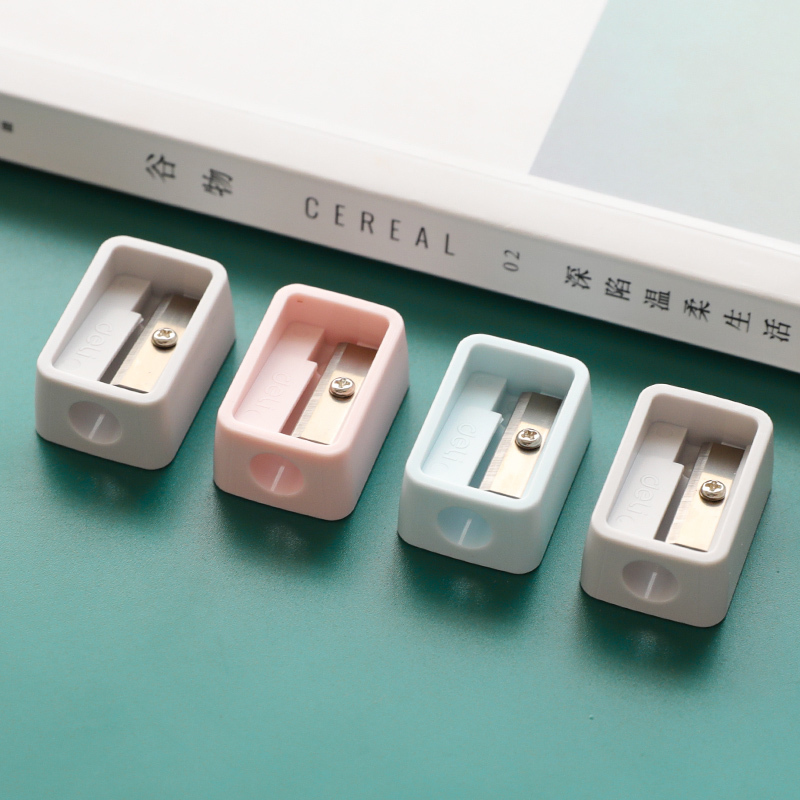 得力 糖果色学生卷笔刀迷你转笔刀糖果色铅笔刀削笔器削笔机笔刨在类目 电子词典/电纸书/文化用品, 日常学习用品, 卷笔刀/削笔器中 - 来自Buy2taobao.com提供专业的淘宝代购服务