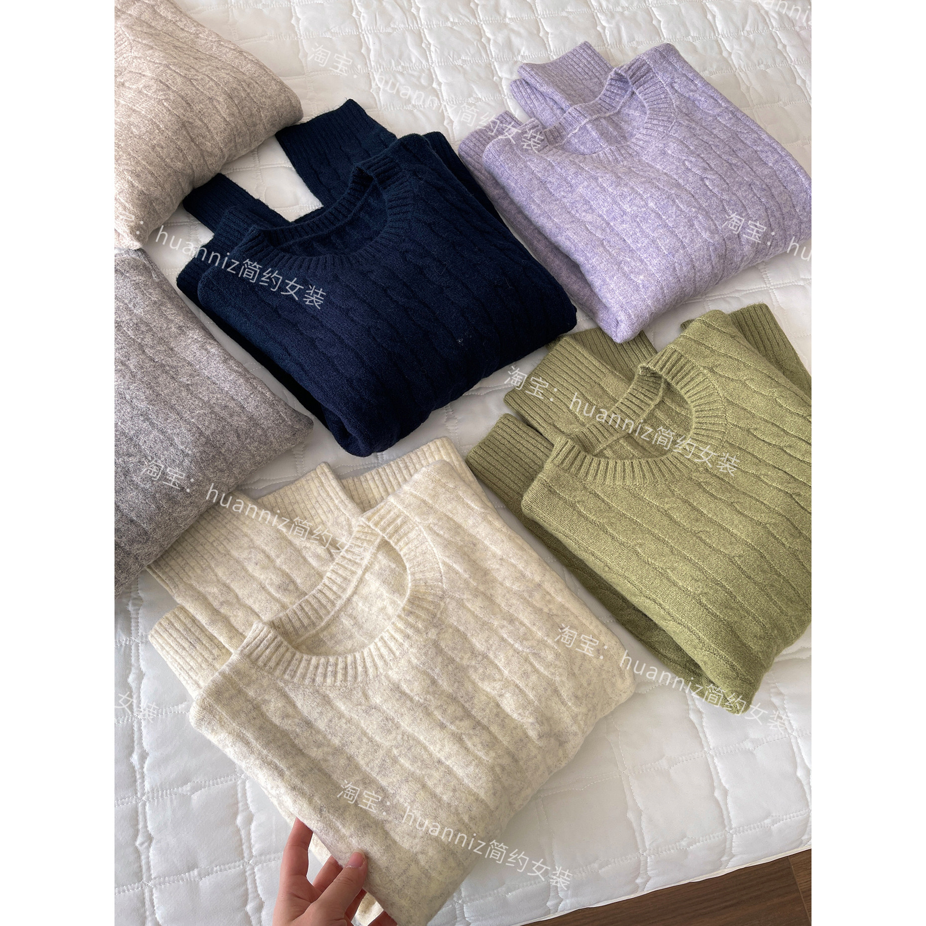 冬日温暖柔软麻花毛衣宽松圆领复古文艺绞花针织衫内搭打底衫女