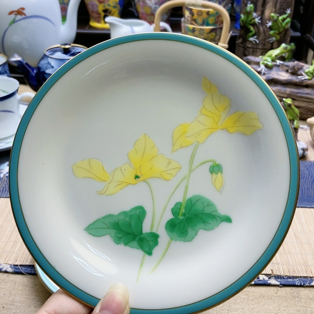 大漏！稀有款！福利出！香兰社荷花甜品盘 壶承 直径16.6 微微瑕,餐饮具,茶杯,淘宝优惠券,粉丝福利购,淘宝优惠卷