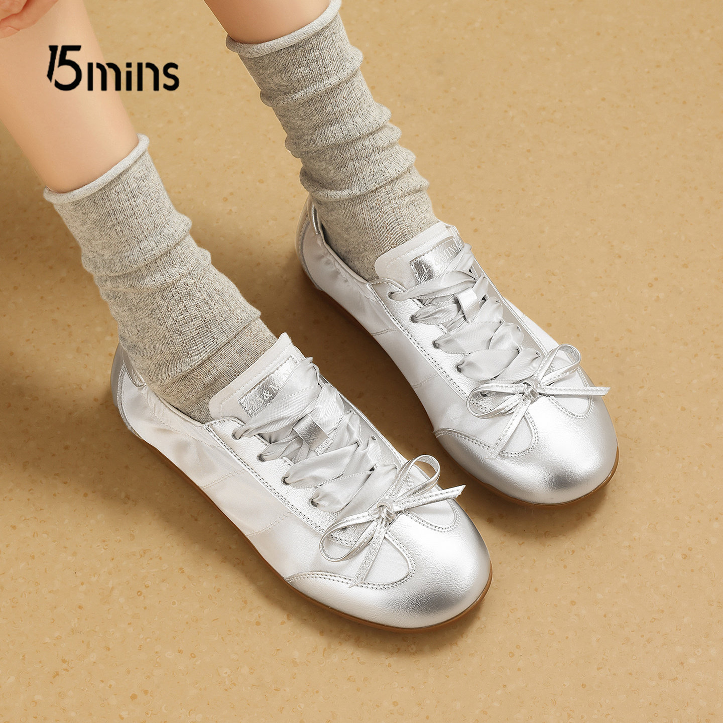 15mins蝴蝶结银色休闲鞋女2026新款春季系带平底板鞋芭蕾风德训鞋,女鞋,时尚休闲鞋,淘宝优惠券,粉丝福利购,淘宝优惠卷