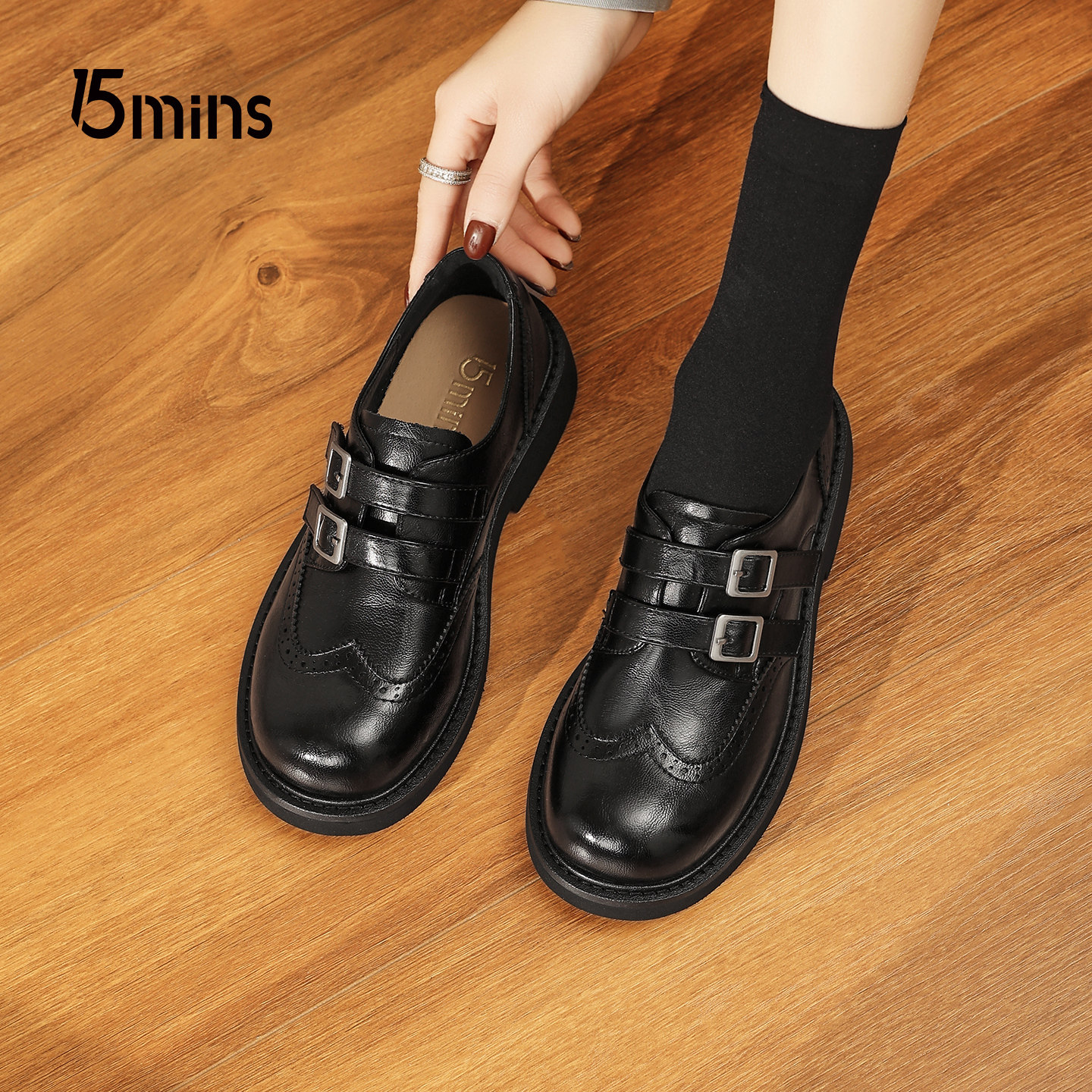 15mins雕刻黑色乐福鞋女2026新款春季英伦风魔术贴小皮鞋粗跟单鞋,女鞋,乐福鞋（豆豆鞋）,淘宝优惠券,粉丝福利购,淘宝优惠卷