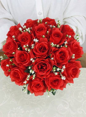 假花仿真玫瑰花束18头婚庆路引