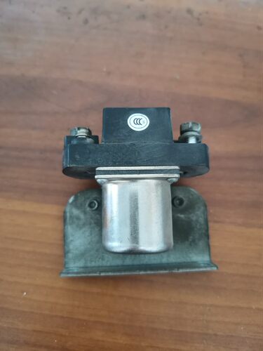 德弗DV300变频器30kw直流接触器