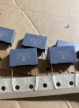 C43Q1104M91A907 300V/104/0.1UF Y2薄膜电容器 MKP63法拉100NF