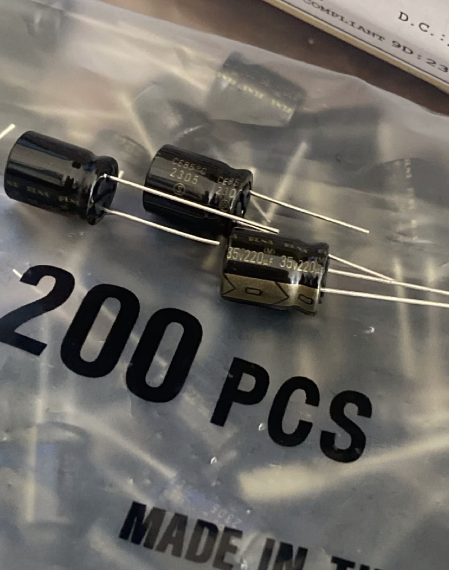 200个=180元 220UF35V 伊娜ELNA发烧电解电容器RFO 10*12