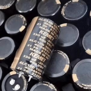欧洲产地 KEMET 基美ALC10D 500V330UF电解电容器330UF500V同BHC