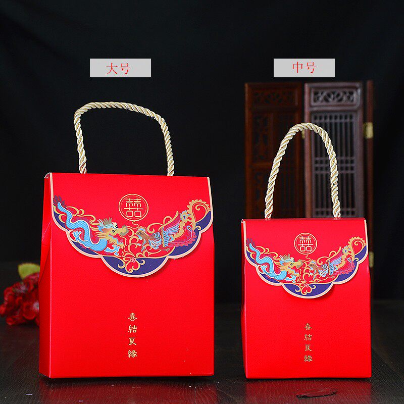 婚庆用品立体烫金彩色花朵蝴蝶手提红色喜糖盒子回礼送礼盒容量多