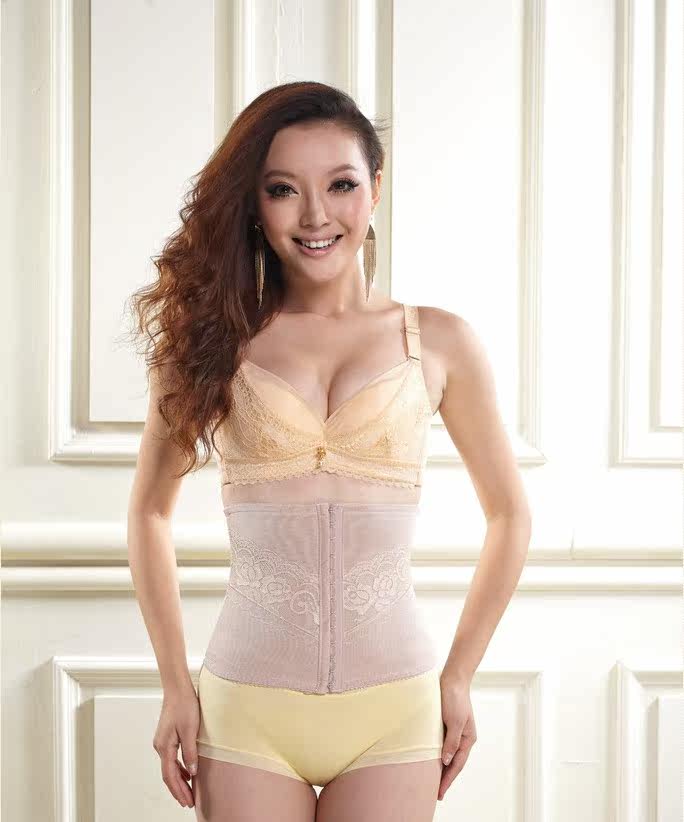 Corset en autre - Ref 678958 Image 1