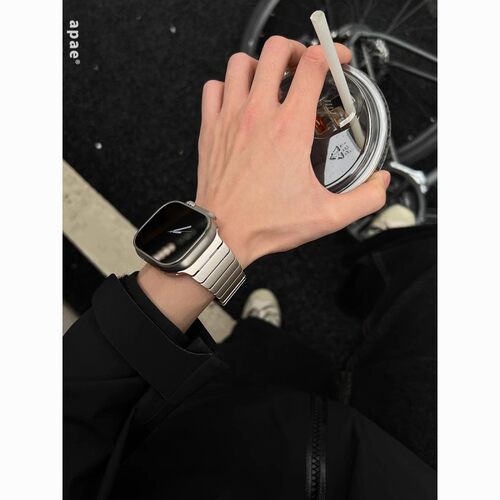 适用苹果AppleWatchs11表带10夏天金属竹节蝴蝶扣iwatch987SE钢带