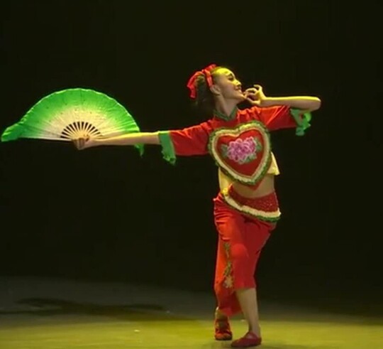 2025演出艺考民族舞蹈扇子舞花