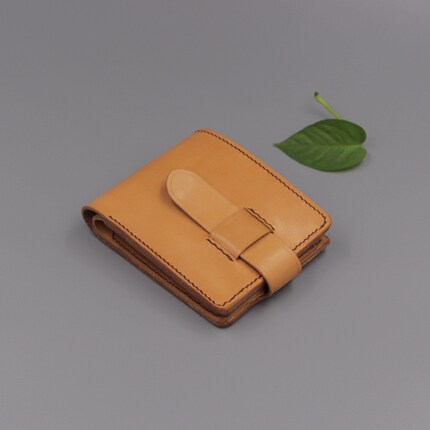 手工缝制 皮具 枥木胺 头层牛皮 复古 短款 钱包 财布 养牛