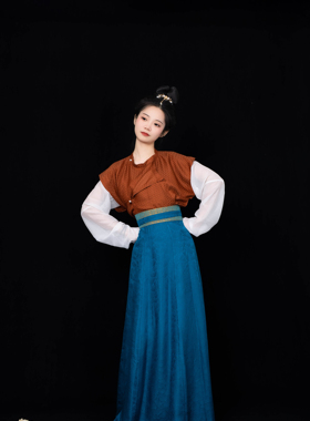 青雀书 | 凤翥斋 | 真丝重绉唐制背子齐腰破裙汉服