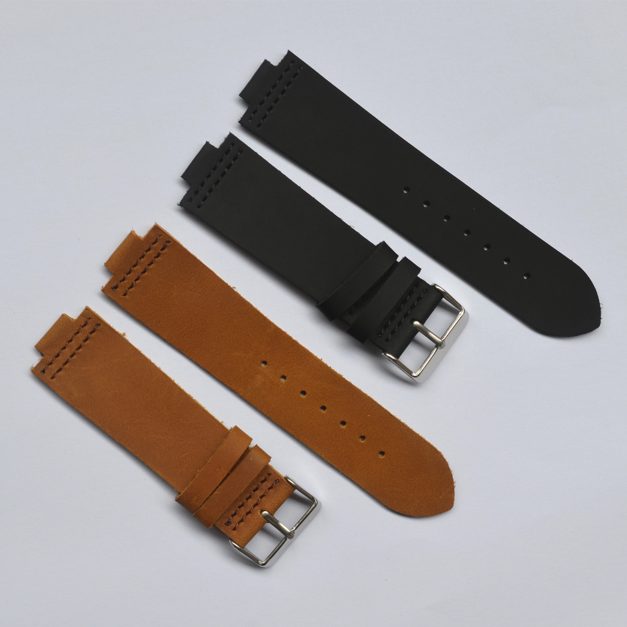 凸口棕色真皮表带