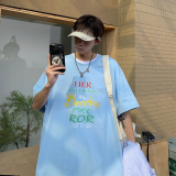 天蓝色