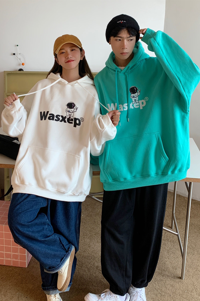 情侣装秋装太空人印花情侣连帽卫衣女宽松百搭外套G946P48男类,女装短外套,电商A339