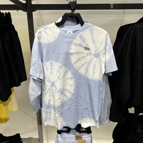 NIKE耐克女子夏季时尚百搭半袖上衣运动休闲短袖T恤 IW1212-407
