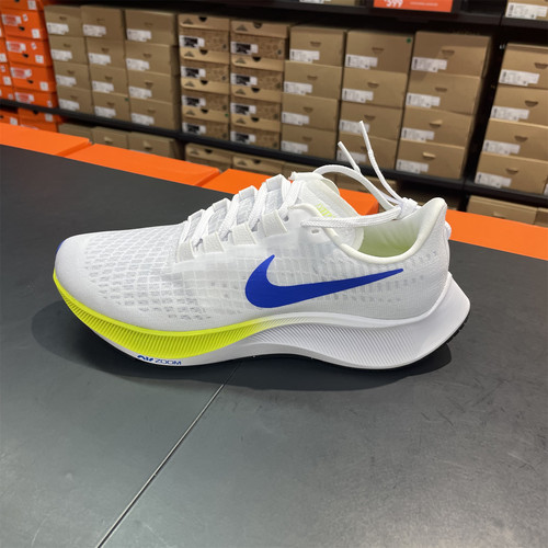 耐磨跑步鞋男子Nike/耐克