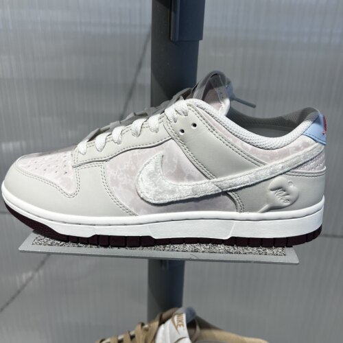 Nike耐克情人节限定DUNK女鞋粉色低帮运动休闲板鞋 IQ1145-610