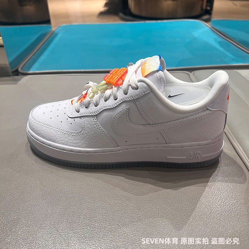 Nike耐克男子新款休闲AIR FORCE 1空军一号运动鞋胶底IB8875-111