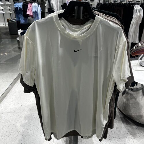 Nike耐克ONE DRI-FIT女子速干运动短袖上衣IV4936-133