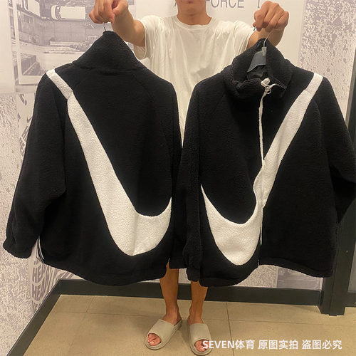 Nike/耐克女子大钩羊羔绒外套
