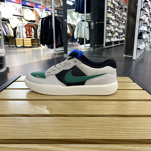 Nike/耐克休闲男子轻便板鞋低帮