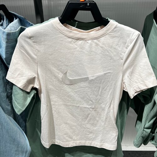 Nike耐克26夏季新款女子印花休闲运动透气短袖T恤 IO1517-103