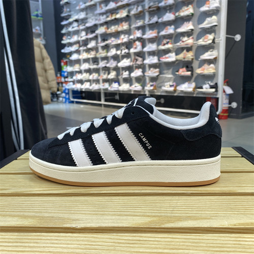 Adidas/阿迪达斯运动休闲板鞋