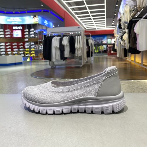 Skechers斯凯奇一脚蹬薄底鞋2026春女透气时尚休闲鞋 100961-LTGY