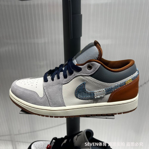 Nike耐克Air Jordan 1AJ1白蓝百搭男子低帮休闲篮球鞋 FZ5042-041