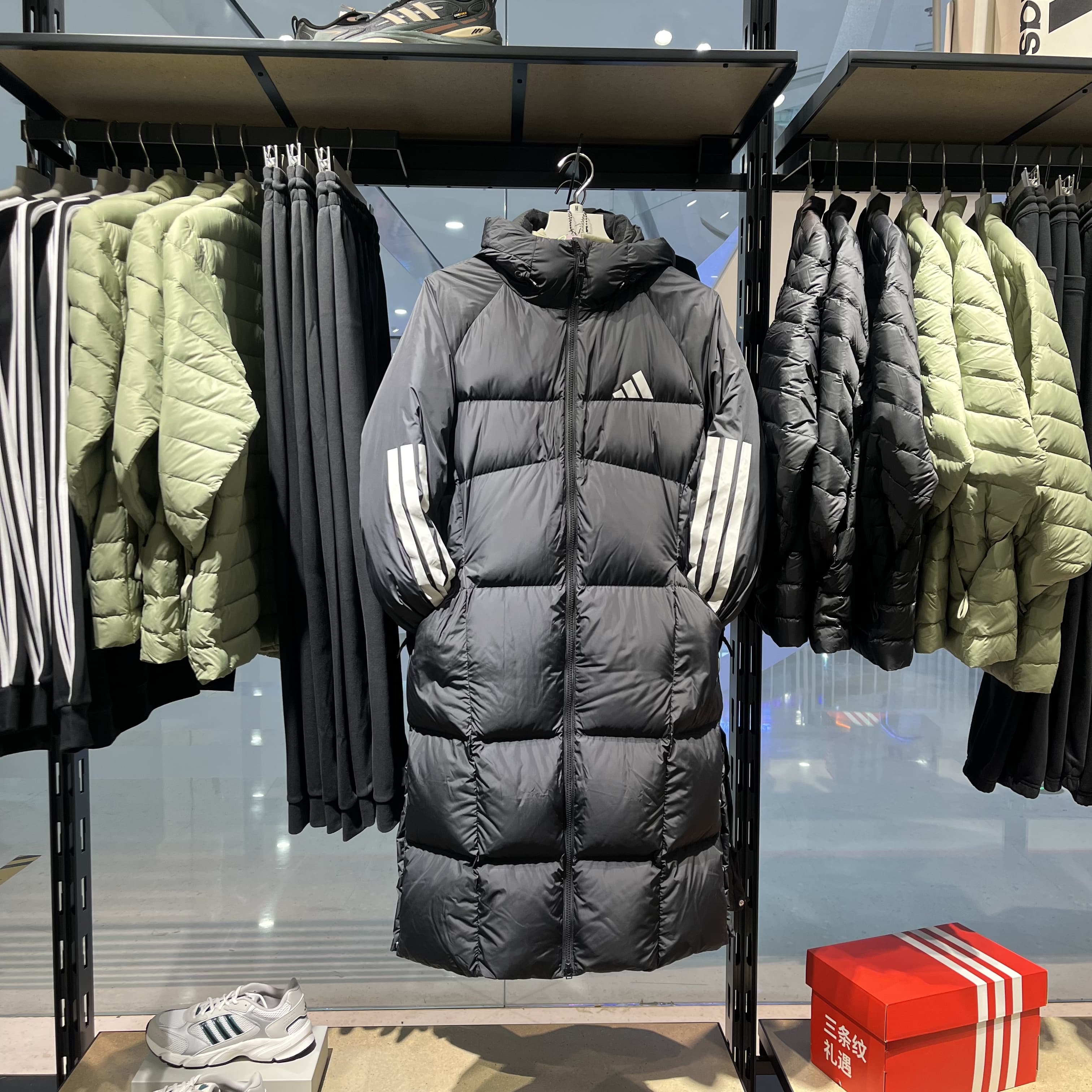 阿迪达斯男子2024冬季款羽绒服长款运动服三条纹过膝外套JG3840