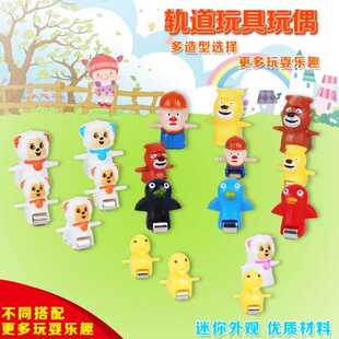 大号电动小企鹅小猪熊熊爬楼梯旋转自动滑梯上楼梯玩具小动物配件