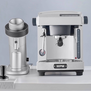 WPM惠家KD210S3意式 料理机 半自动家用小型咖啡机双泵压迷你美式