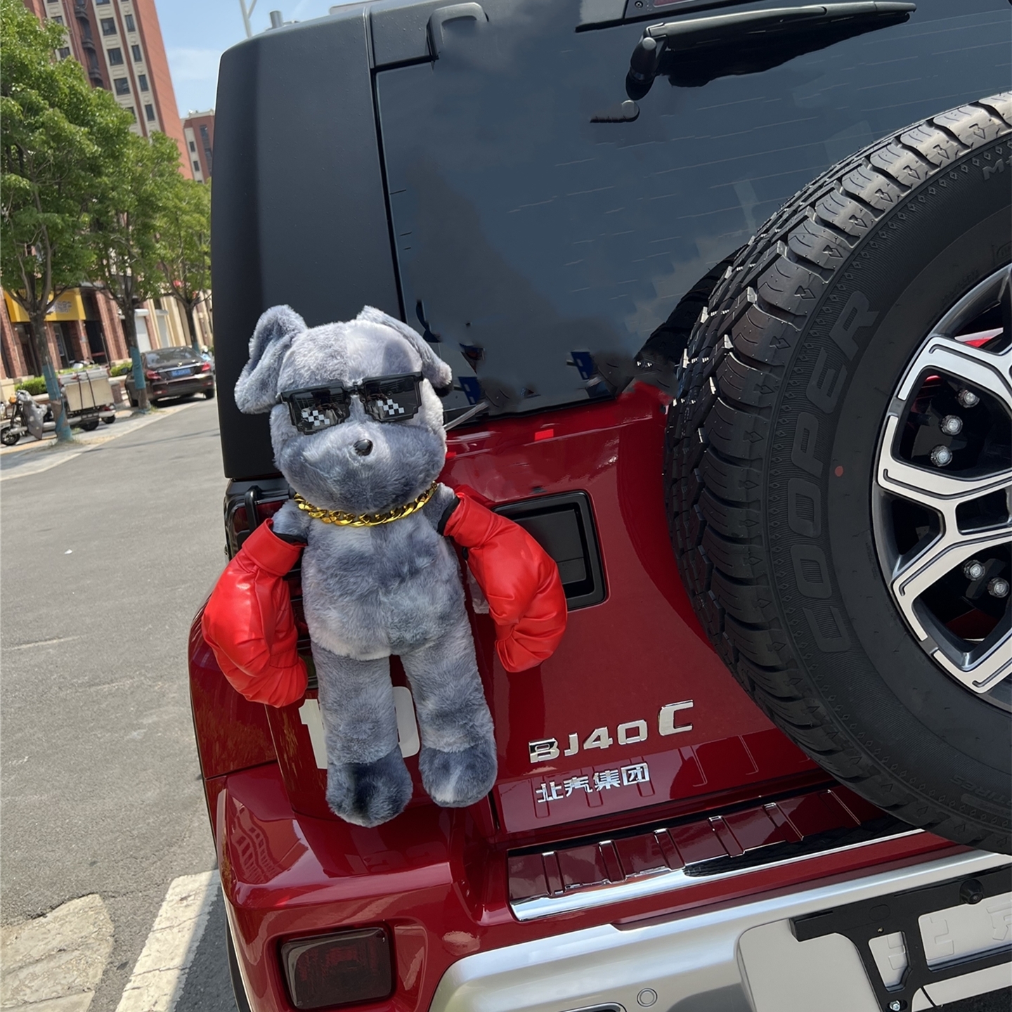 汽车摆件车尾挂件车外公仔车载玩偶装饰品饰品后尾尾部2026年新款