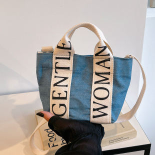 泰国潮牌GW字母手提小方包新款 帆布印花单肩斜挎包手拎零钱包 时尚