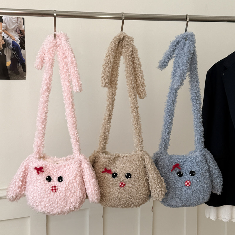 单肩手机包休闲百搭毛绒绒斜挎包