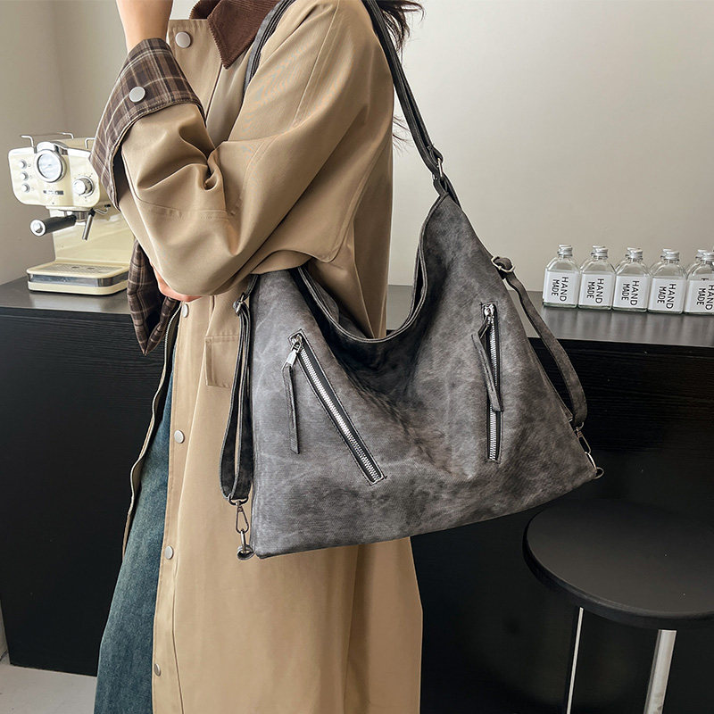 高级质感复古托特包包女式2024新款斜挎包多用单肩包大容量通勤包