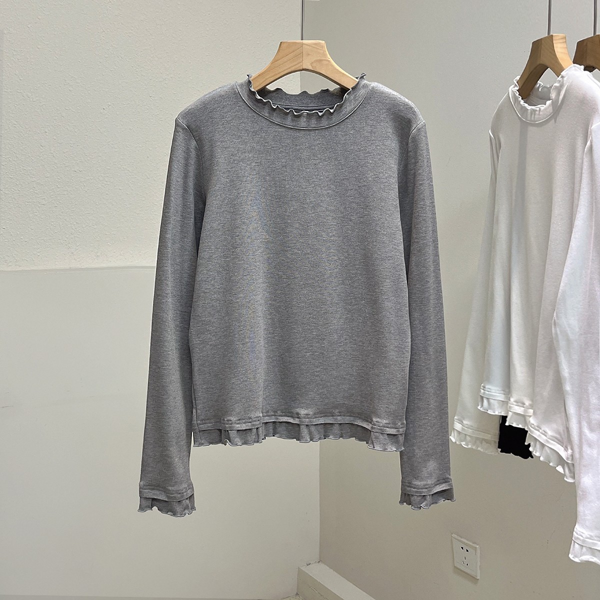 软糯加绒加厚保暖磨毛棉韩系木耳边长袖T恤女显瘦内搭打底衫上衣